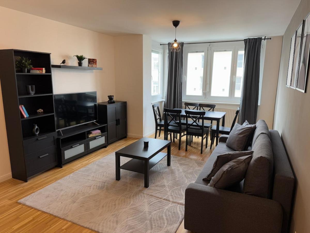 2br, Danube, Central, U6 & S-bahn - Axara Housing Brn 33 Apartment Wien