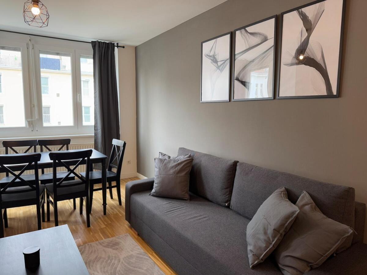 2br, Danube, Central, U6 & S-bahn - Axara Housing Brn 33